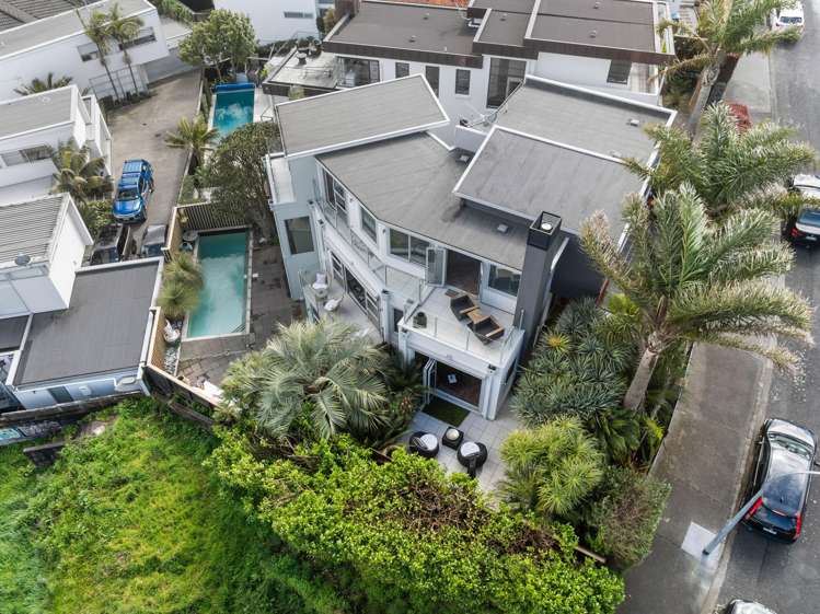 163A Paritai Drive_4