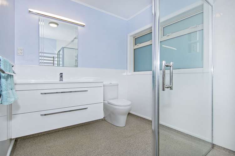 14 Kowhai Park Road Maunu_15