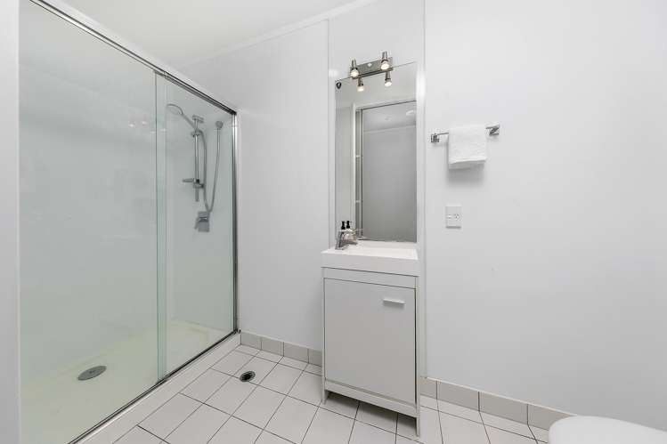 1w/16 Burton Street Grafton_9