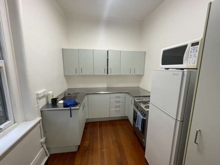 B1/1 Beresford Square Auckland Cbd_3