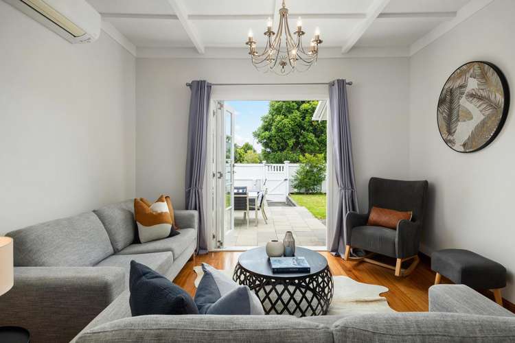 28 Harbutt Avenue Mount Albert_11