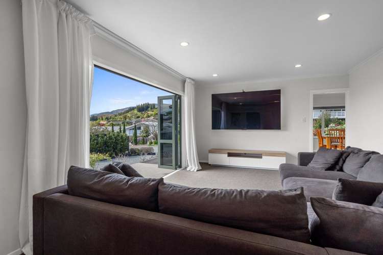 38 Churchill Avenue Richmond_22