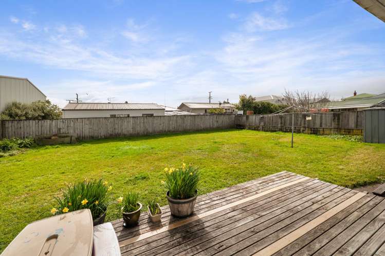 6 Flora Street Paeroa_13