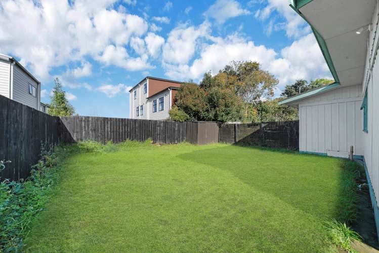 9/11 Oakland Avenue Papatoetoe_15