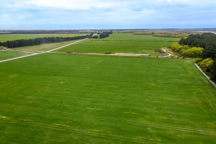 2393 North Rakaia Road Bankside_9