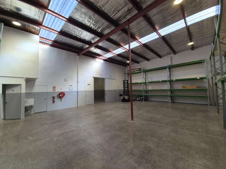 11 Binsted Road New Lynn_14