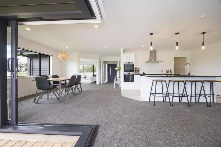455 Mount Stewart Halcombe Road Halcombe_10