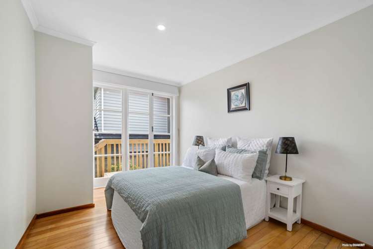 50 Philomel Crescent Bayswater_5