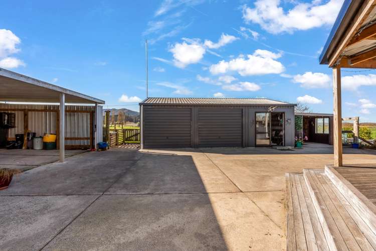 1672 Tahuna Road Te Hoe_21