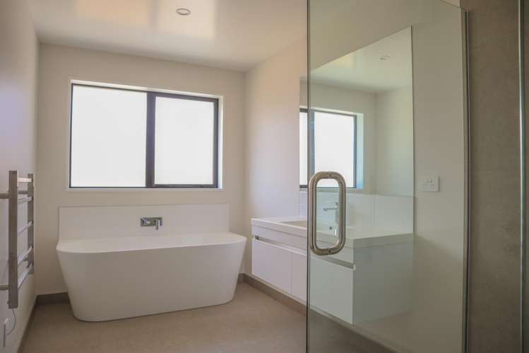 10 Hinau Crescent Kaiata_16