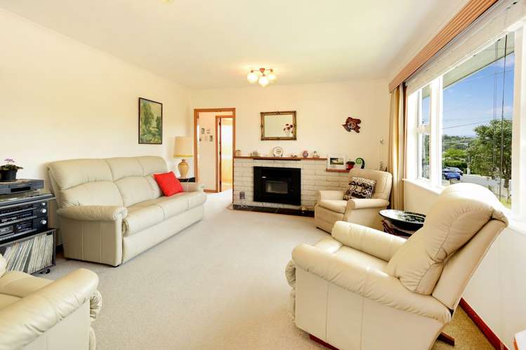 26 Kaipatiki Road Glenfield_12