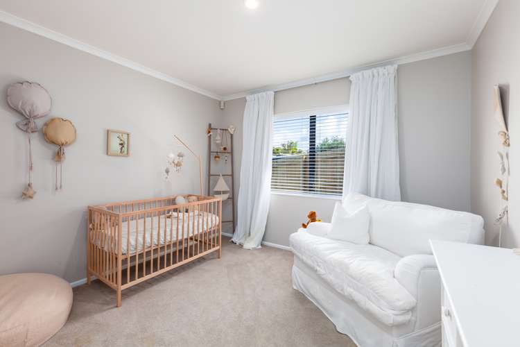 27 Donald Street Stanmore Bay_13