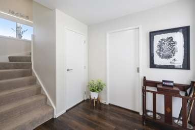 1 Peregrine Place_1