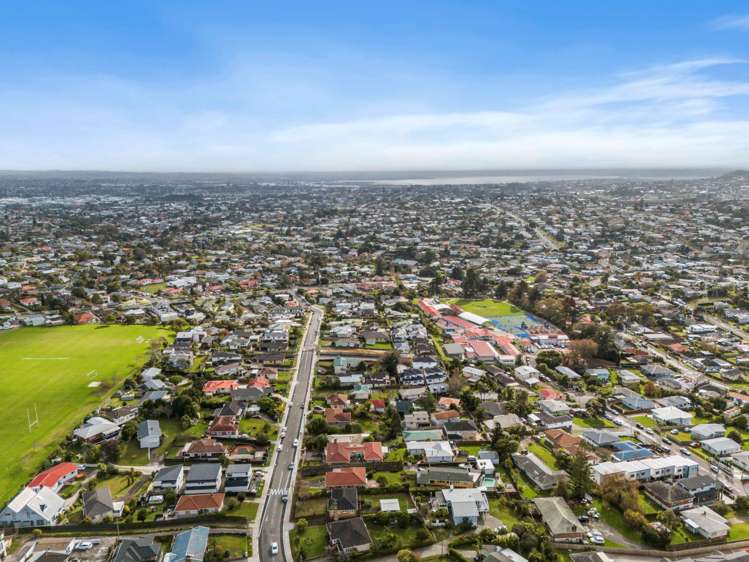 66 Kimber Hall Avenue Mount Roskill_13