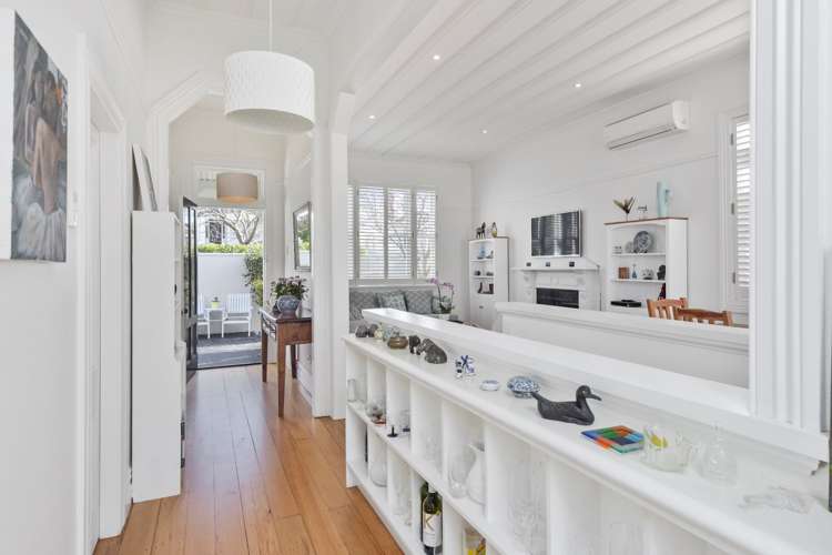 28 Roslyn Terrace Devonport_5