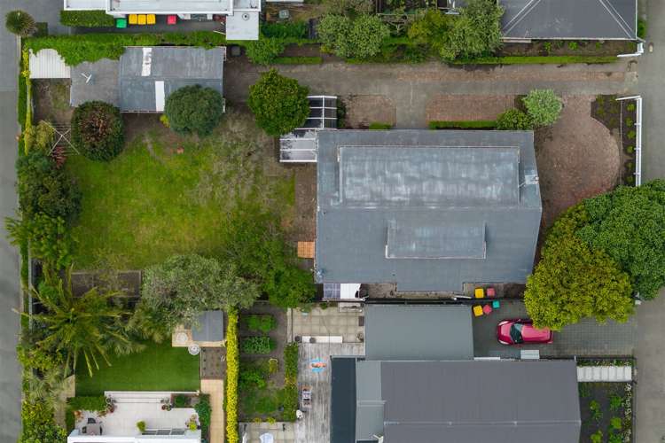 4 Menzies Street Sumner_32