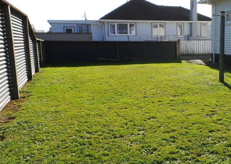 7 Dudley Street Levin_1