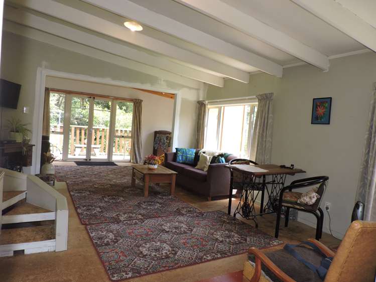 12 Pohue Creek Road Waiomu_7