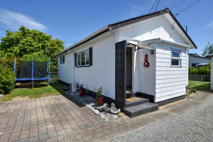 242a High Street South Carterton_19