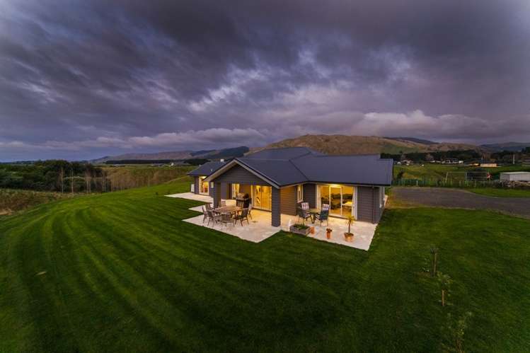 81 Williams Road Tokomaru_18