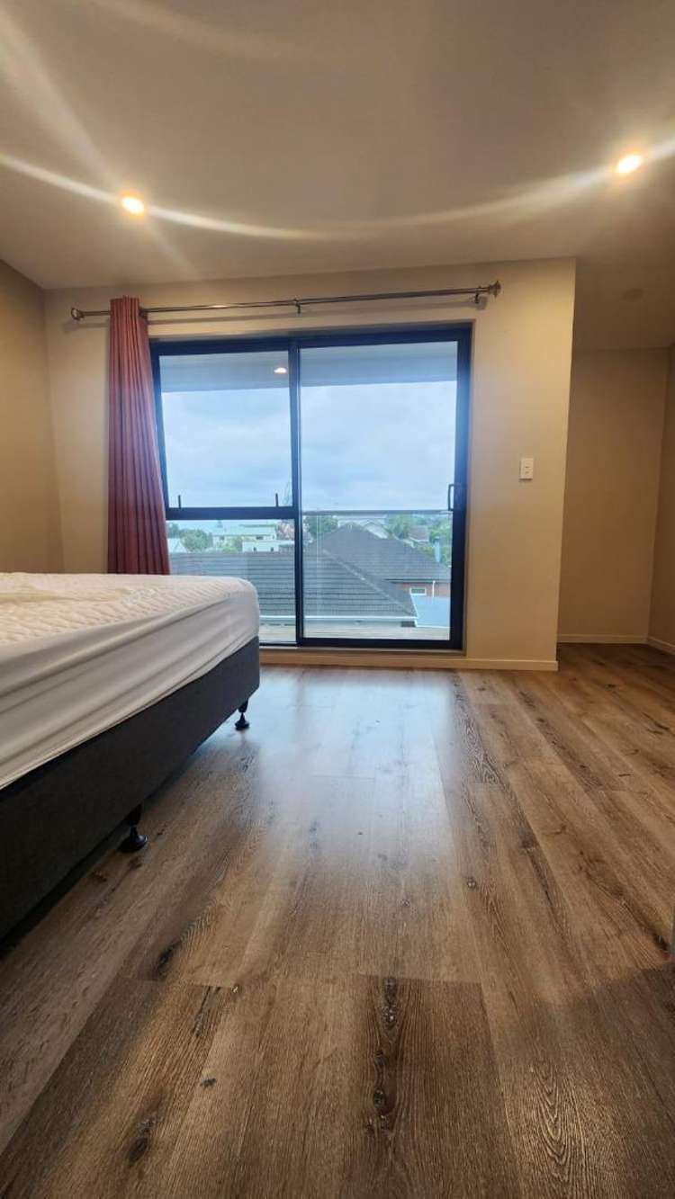 2/243 Mount Albert Road Wesley_10