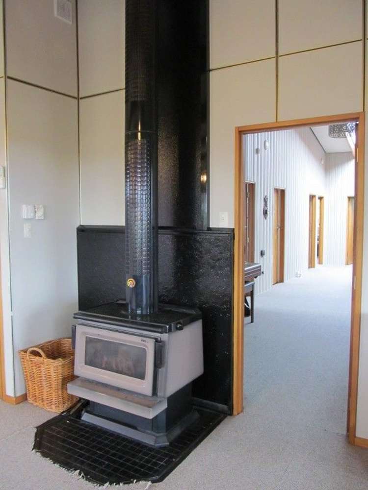 2 James Street Riverton_22