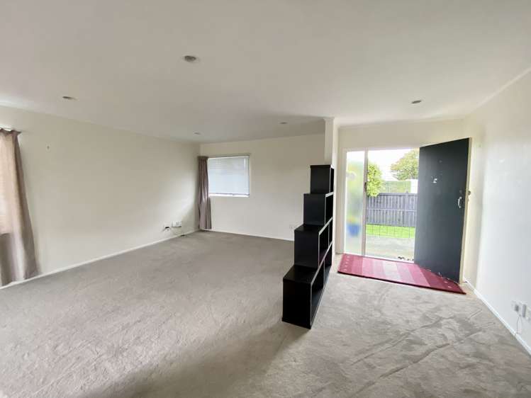 6 Totara Road Te Atatu Peninsula_13