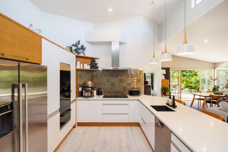 165 Pacific Drive Fitzherbert_7