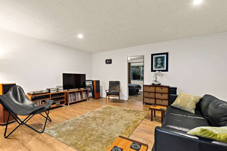 1/76a Heathcote Road Castor Bay_6