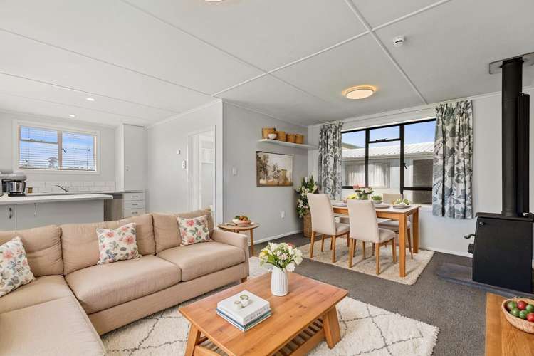 2 Pukehina Parade Pukehina_1