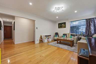 11 Humphrey Kemp Avenue_4