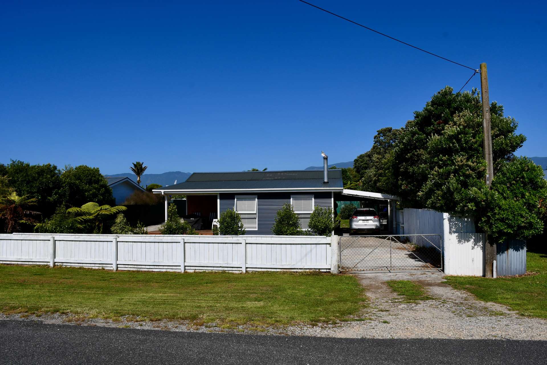 10 Hunter Street Karamea_0