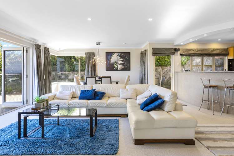 2/36 Shepherd Road Waipahihi_9