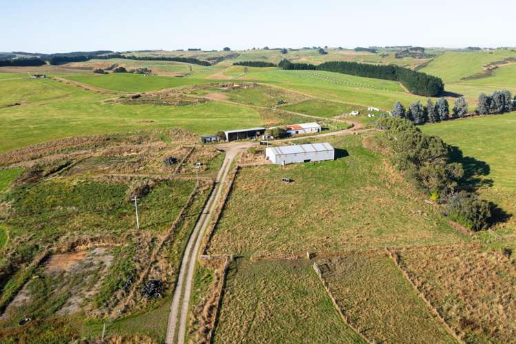 334 & 354 Waimahaka Fortification Road Waimahaka_47