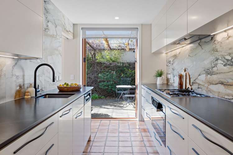 15 Rhodes Street Merivale_14