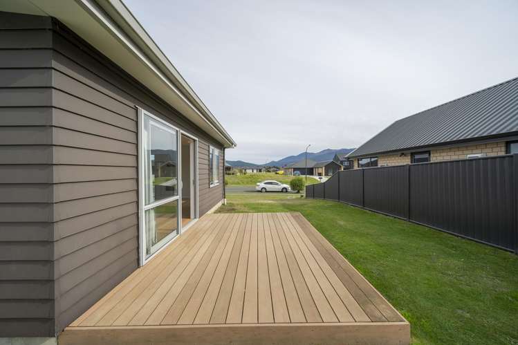 22 Hidden Lakes Avenue Te Anau_18