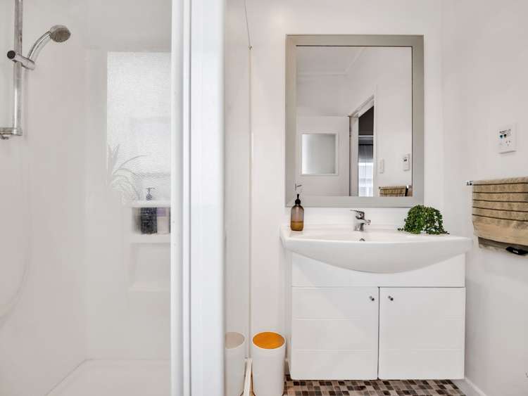 181 Tramway Road Enderley_21