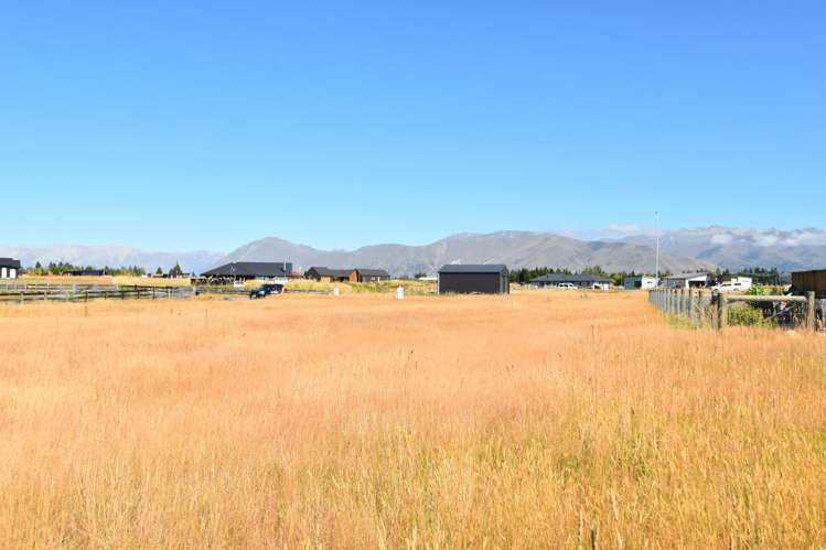 1 Tussock Crescent Twizel_5