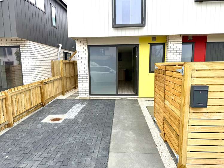 200D Henwood Road Westgate_12