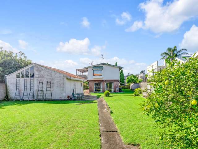 3 Hattaway Avenue Bucklands Beach_1
