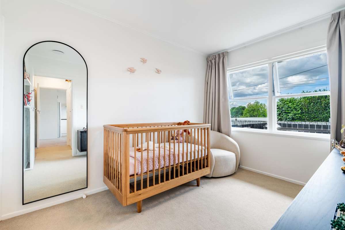 2/102 Victoria Street_5