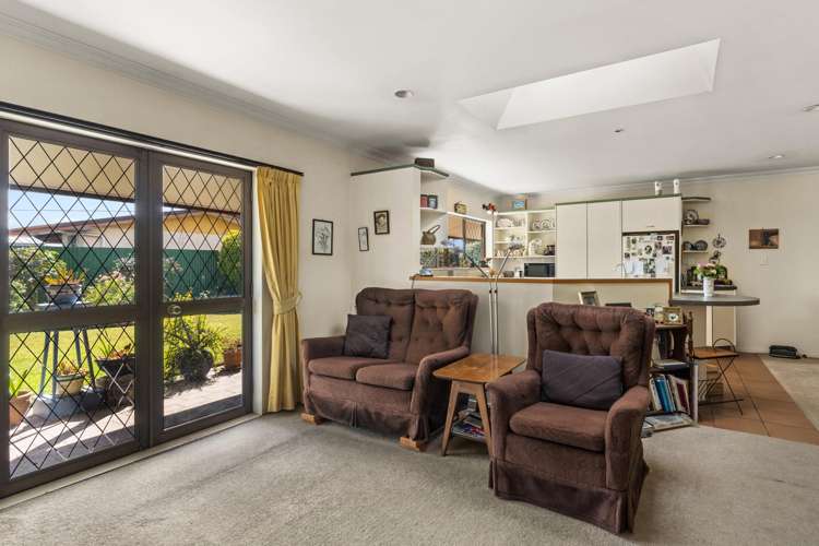 10 Swansea Place Tamatea_7