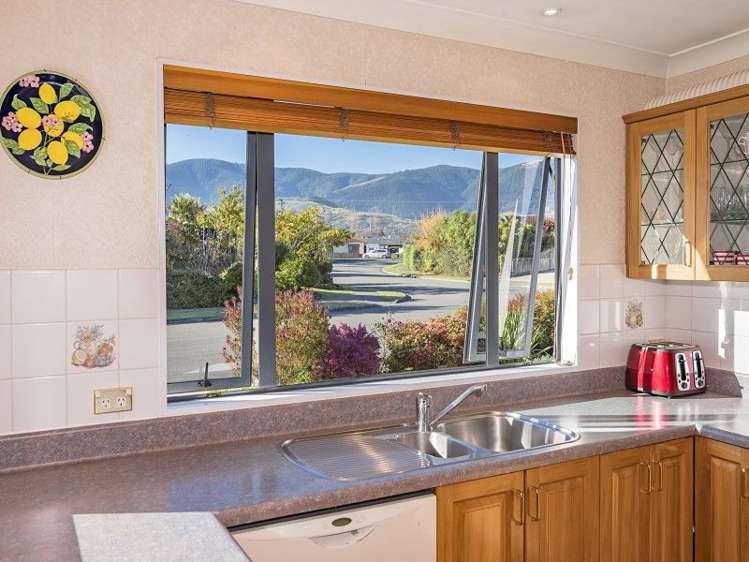 46 Tyree Drive Stoke_7