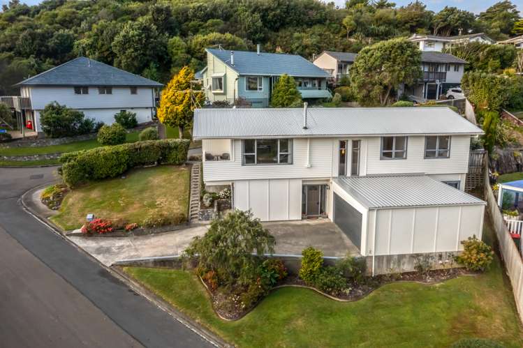 14 Compass Way Whitby_18