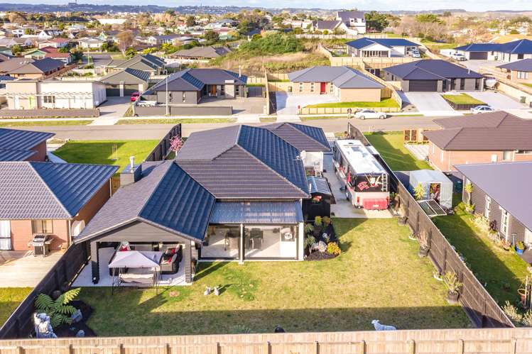 8 Magnolia Crescent Tawhero_24