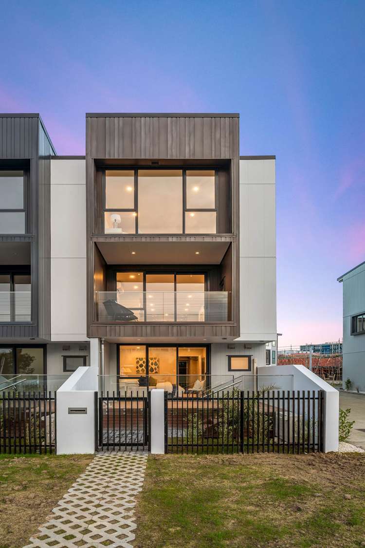1/6 Ocean View Road Northcote_38