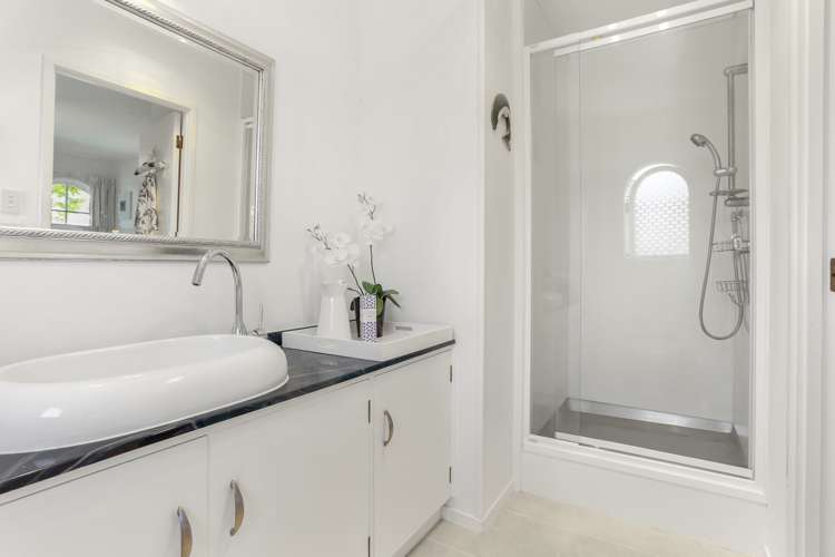 126 Bramley Drive Farm Cove_11