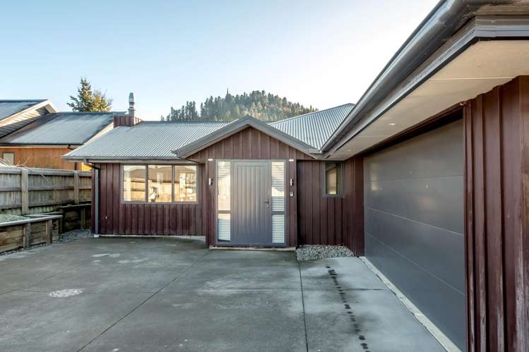 32 Rutherford Crescent Hanmer Springs_18