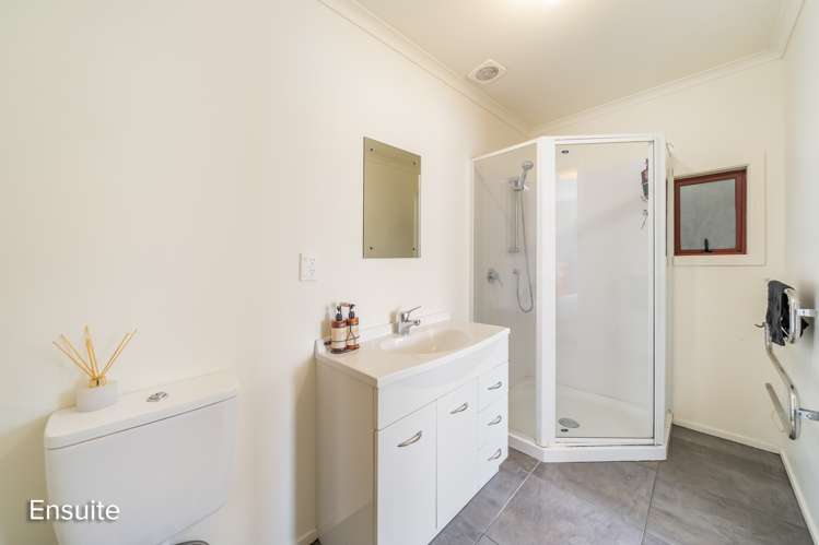 1010a Fergusson Drive Clouston Park_14