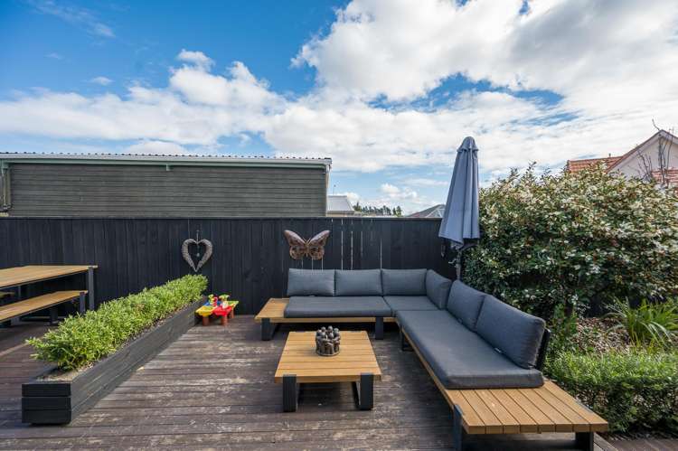 6 Saint James Avenue Richmond_20